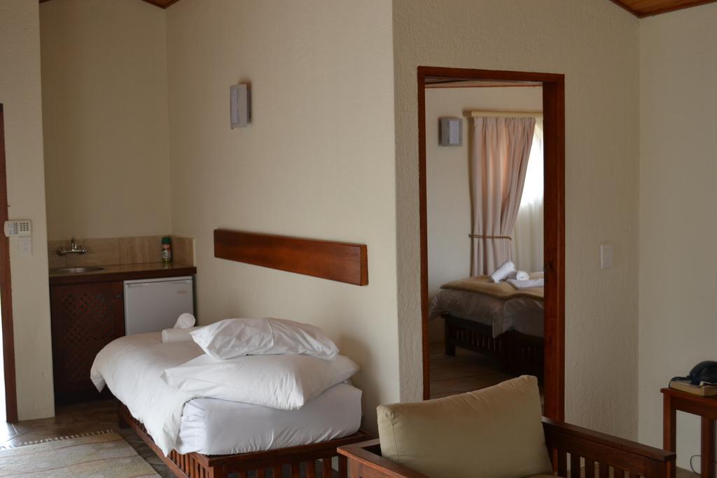 Roessmund Lodge Swakopmund Szoba fotó
